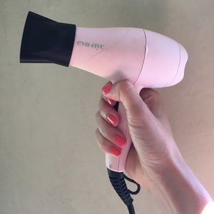 EVA NYC Mini Hairdryer, pink
